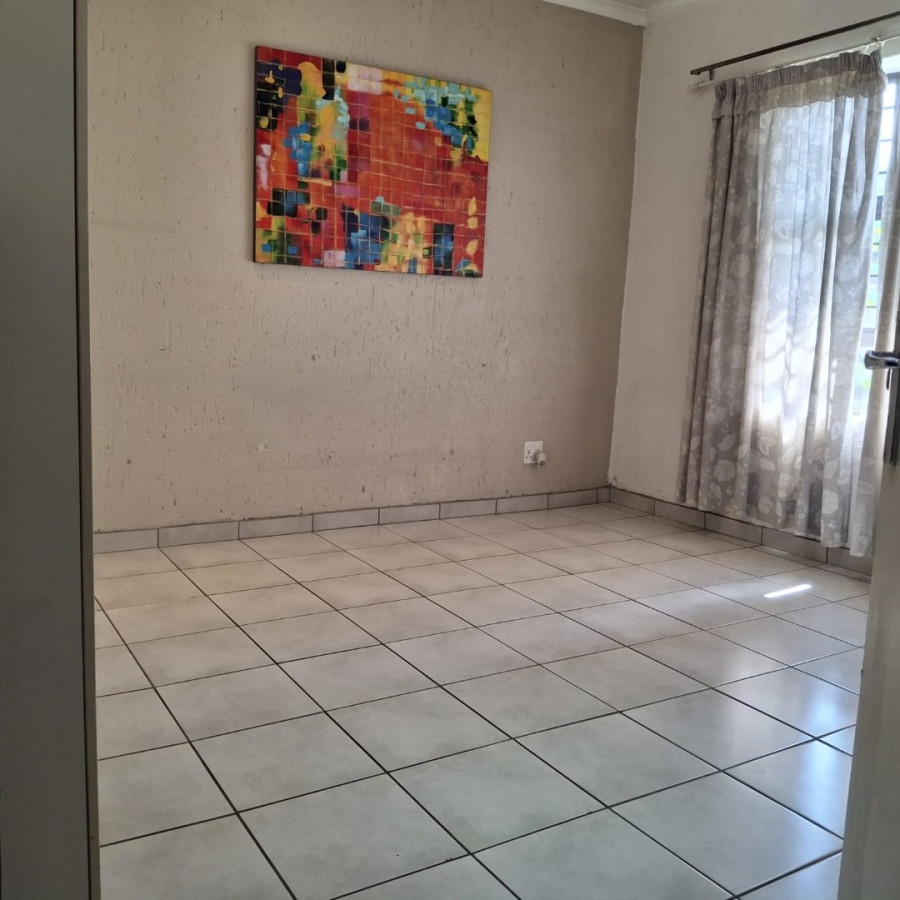 8 Bedroom Property for Sale in Dalpark Ext 1 Gauteng