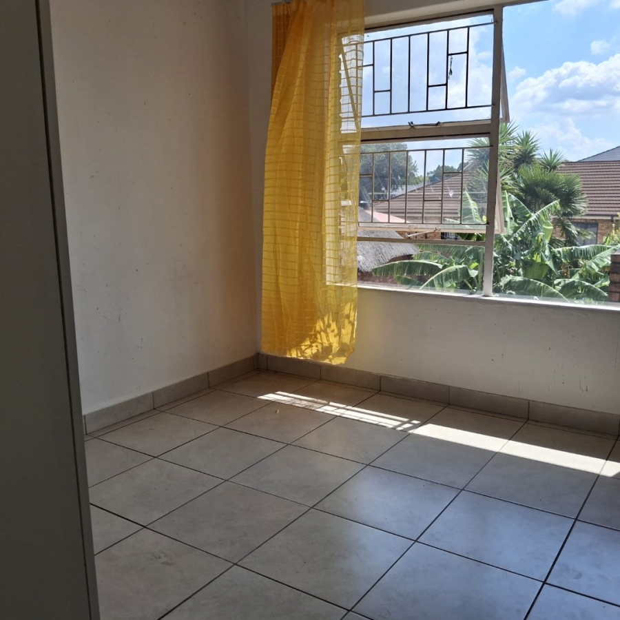 8 Bedroom Property for Sale in Dalpark Ext 1 Gauteng