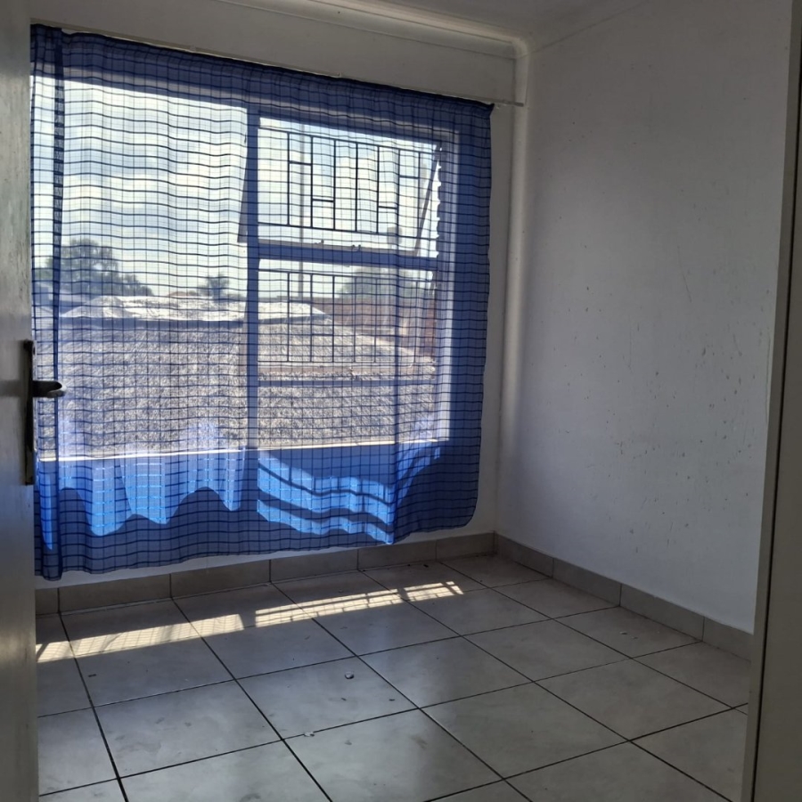 8 Bedroom Property for Sale in Dalpark Ext 1 Gauteng