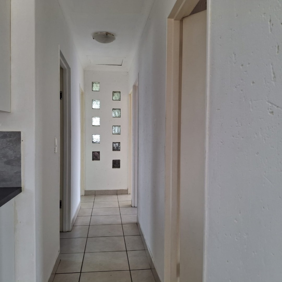 8 Bedroom Property for Sale in Dalpark Ext 1 Gauteng