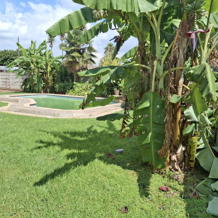 8 Bedroom Property for Sale in Dalpark Ext 1 Gauteng