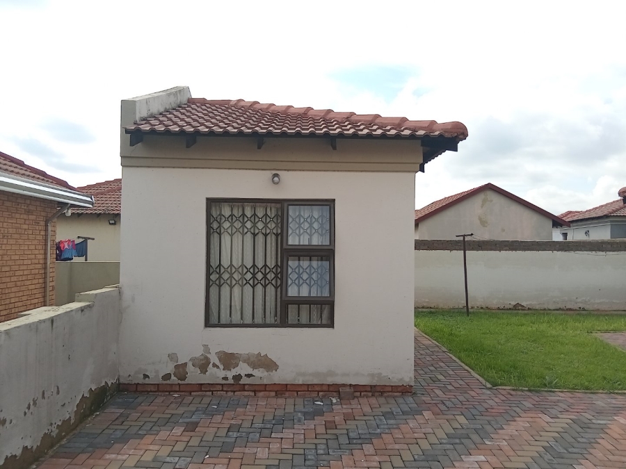3 Bedroom Property for Sale in Spruit View Gauteng