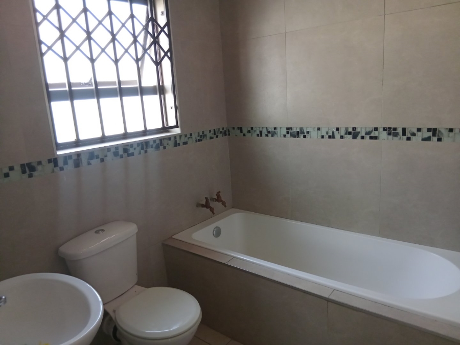 3 Bedroom Property for Sale in Spruit View Gauteng