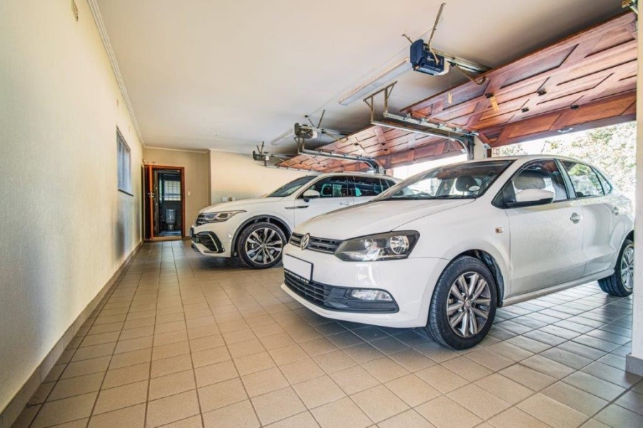 5 Bedroom Property for Sale in Terenure Gauteng