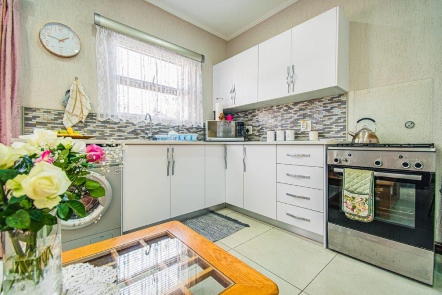 5 Bedroom Property for Sale in Terenure Gauteng