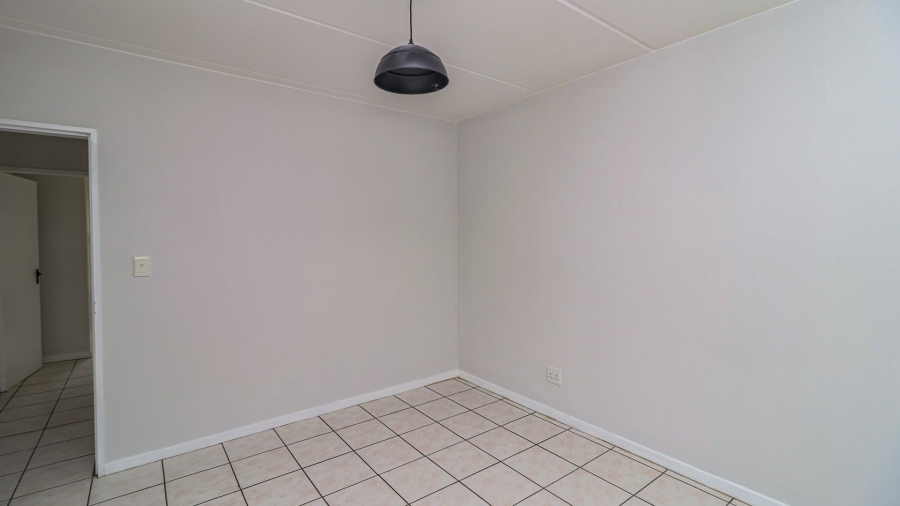 2 Bedroom Property for Sale in Kengies Gauteng