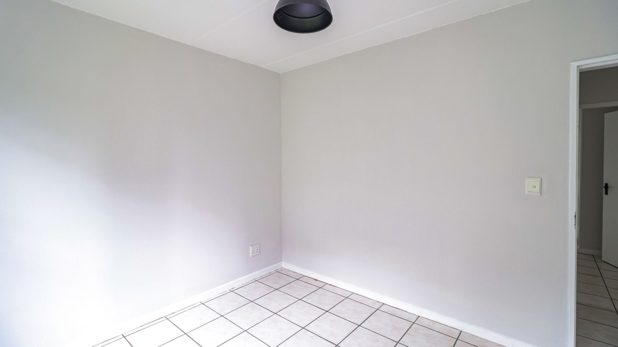 2 Bedroom Property for Sale in Kengies Gauteng