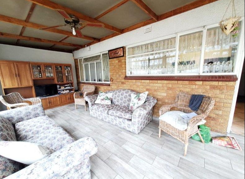 3 Bedroom Property for Sale in Rustivia Gauteng
