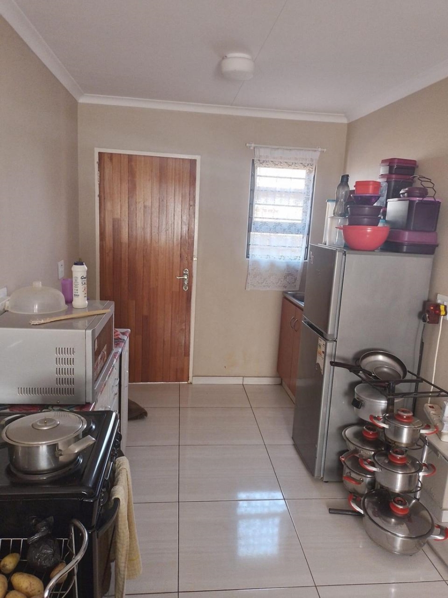 2 Bedroom Property for Sale in Protea Glen Gauteng