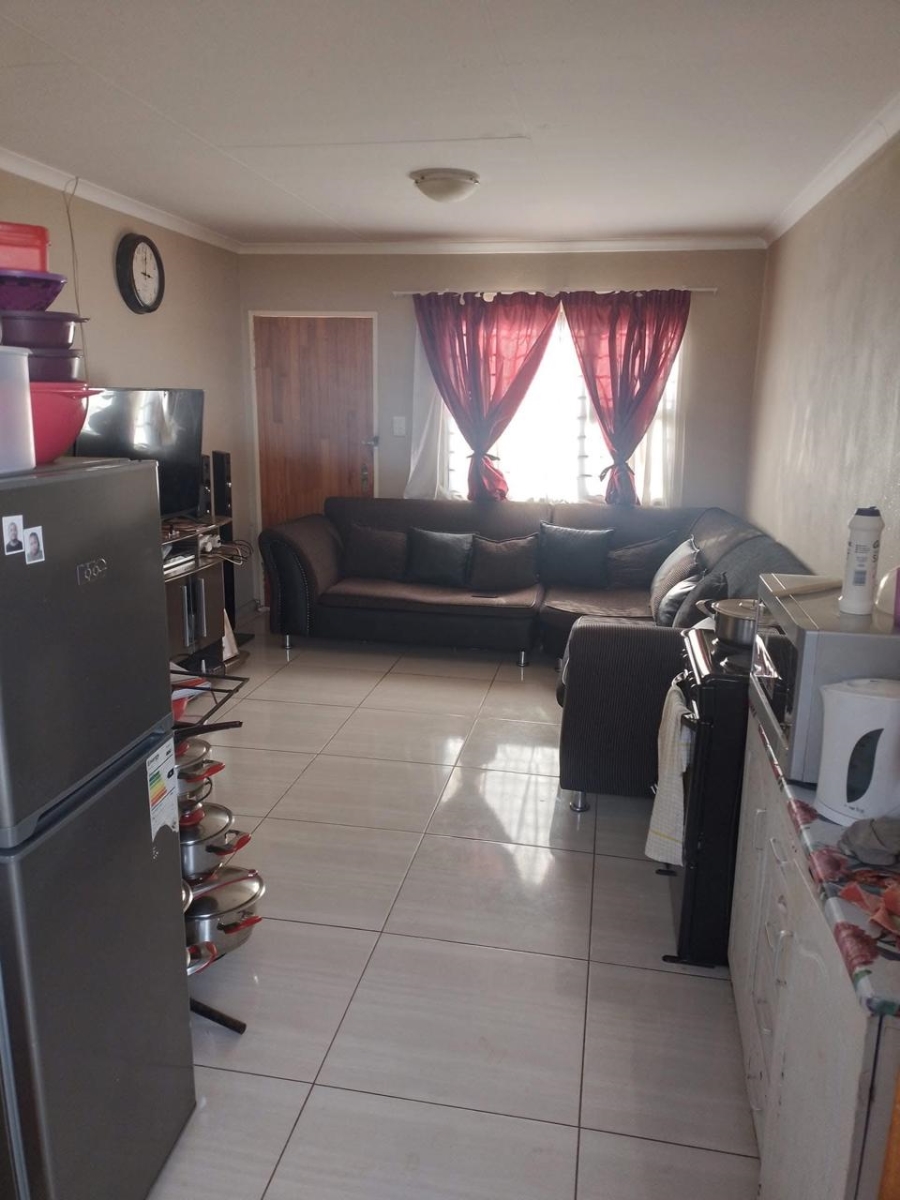 2 Bedroom Property for Sale in Protea Glen Gauteng