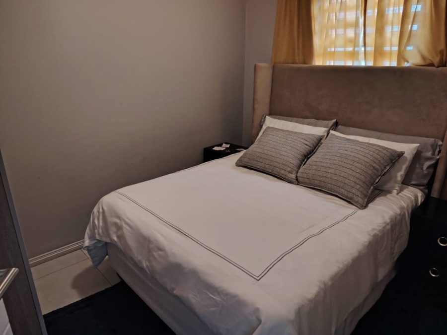 2 Bedroom Property for Sale in Midridge Park Gauteng