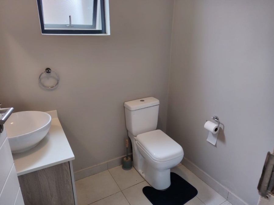2 Bedroom Property for Sale in Midridge Park Gauteng