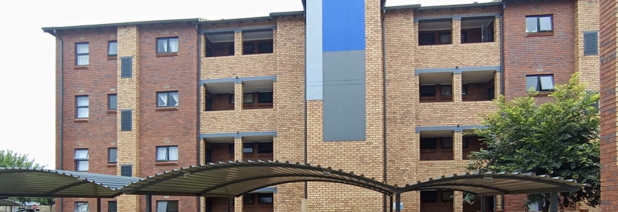 2 Bedroom Property for Sale in La Montagne Gauteng