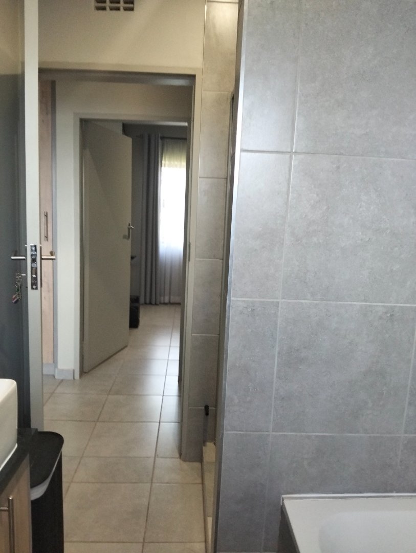 4 Bedroom Property for Sale in Danville Gauteng