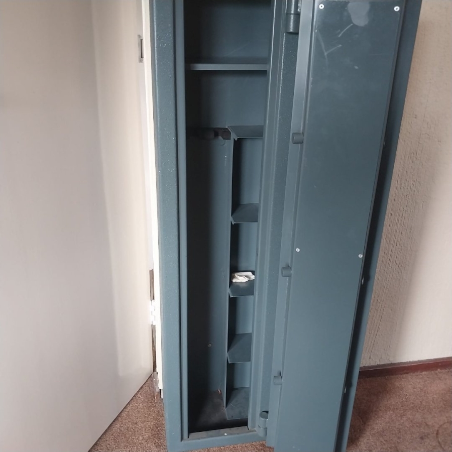 2 Bedroom Property for Sale in Birchleigh Gauteng