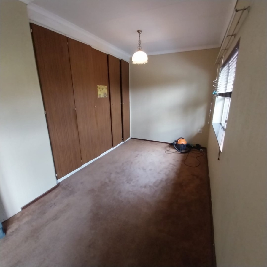 2 Bedroom Property for Sale in Birchleigh Gauteng