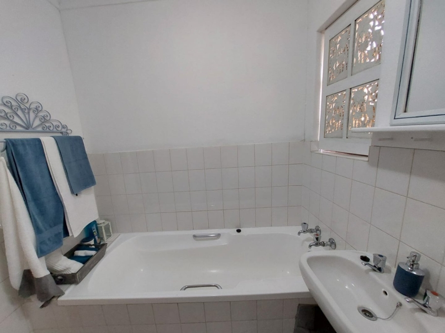 2 Bedroom Property for Sale in Weltevreden Park Gauteng