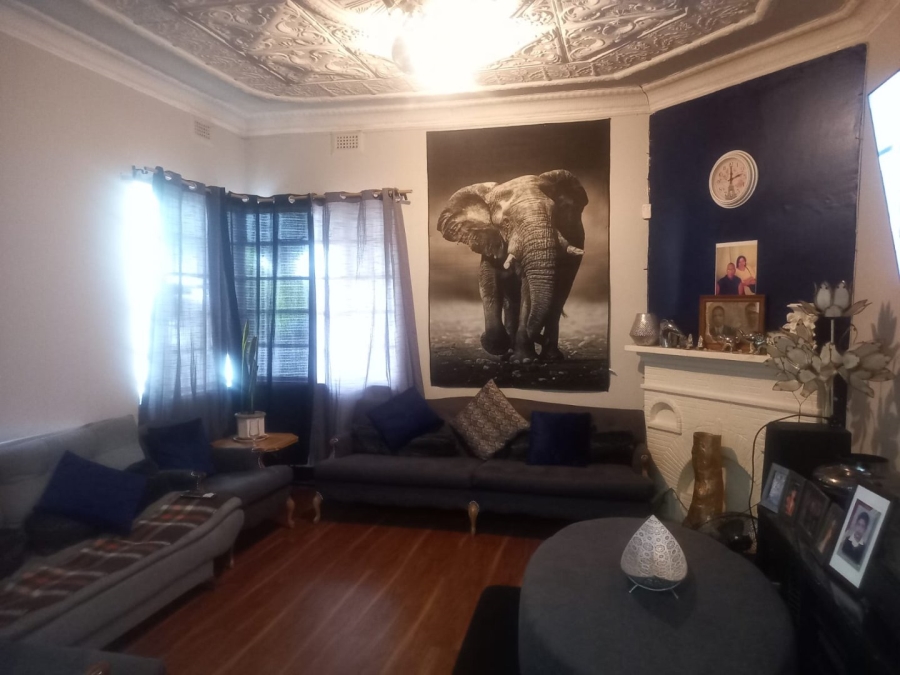 6 Bedroom Property for Sale in Roodepoort West Gauteng