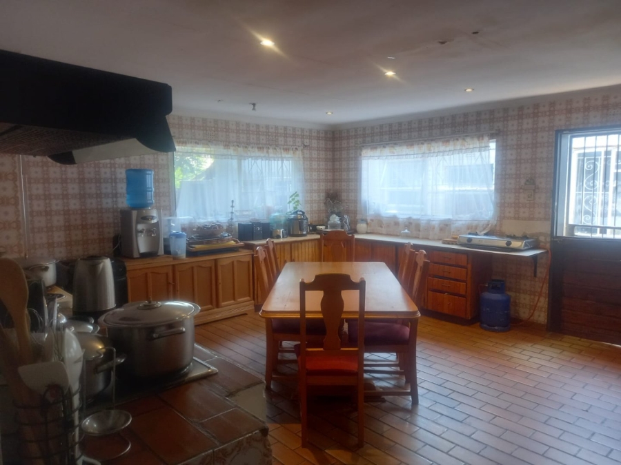 6 Bedroom Property for Sale in Roodepoort West Gauteng