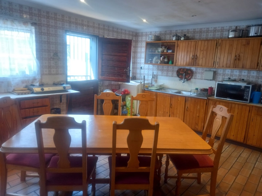 6 Bedroom Property for Sale in Roodepoort West Gauteng