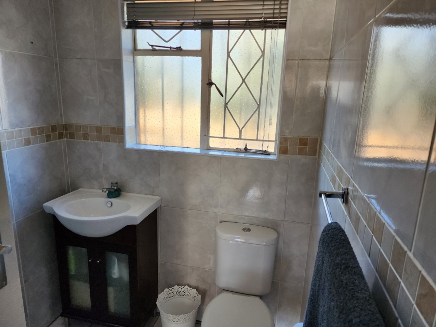To Let 2 Bedroom Property for Rent in Witfield Gauteng