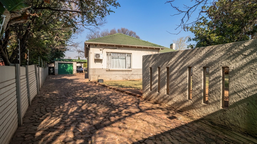 3 Bedroom Property for Sale in Hurlyvale Gauteng