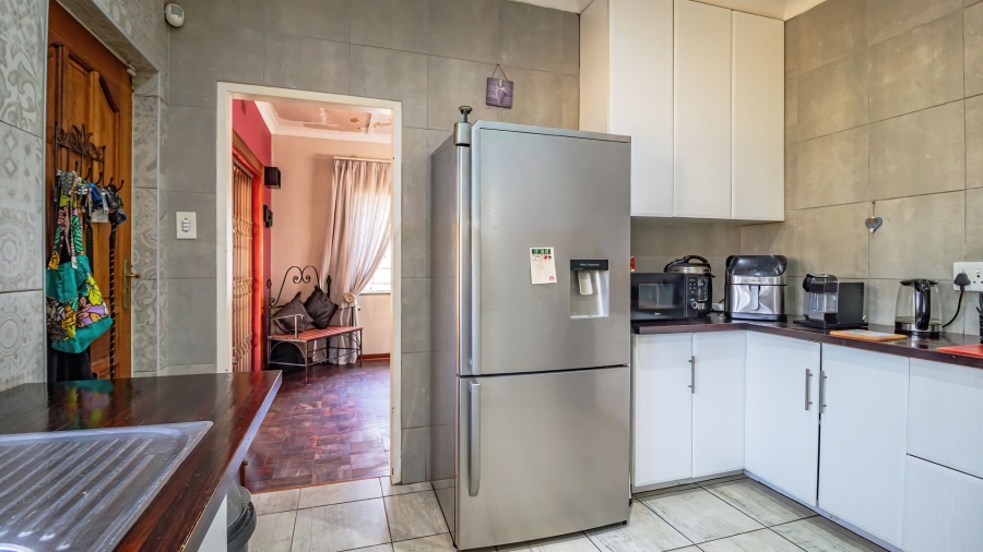 3 Bedroom Property for Sale in Hurlyvale Gauteng