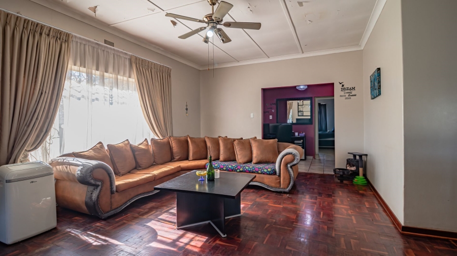 3 Bedroom Property for Sale in Hurlyvale Gauteng