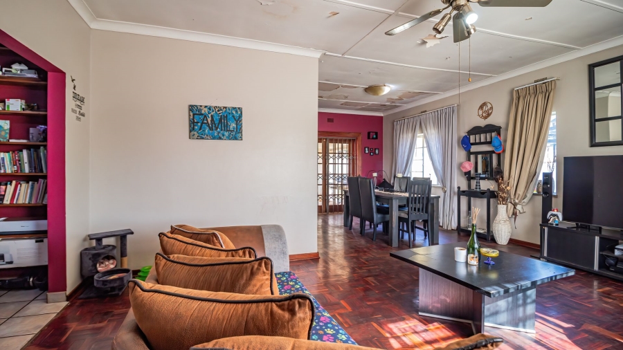 3 Bedroom Property for Sale in Hurlyvale Gauteng