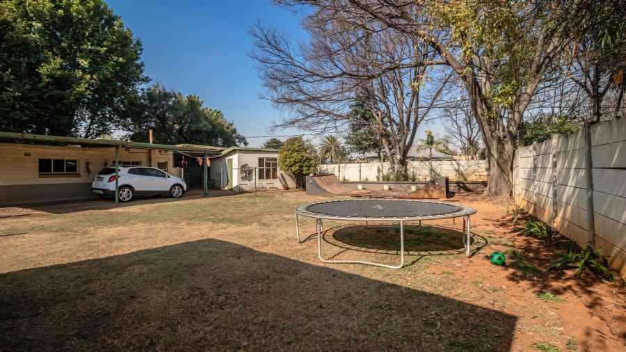 3 Bedroom Property for Sale in Hurlyvale Gauteng