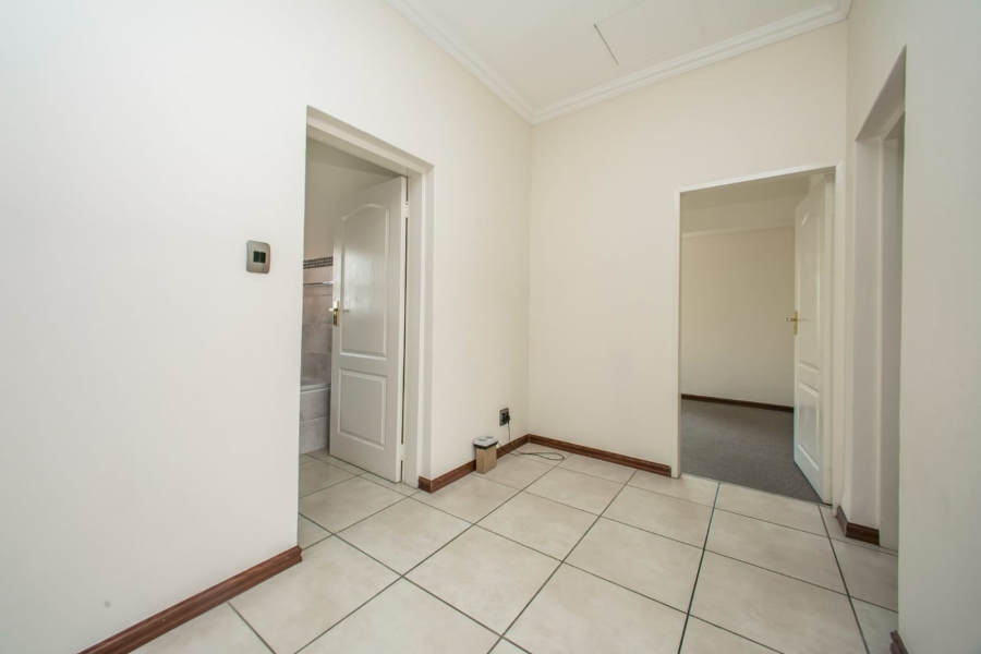 2 Bedroom Property for Sale in Parkview Gauteng