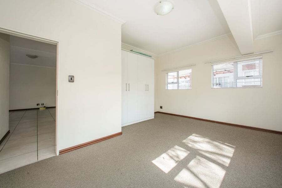 2 Bedroom Property for Sale in Parkview Gauteng