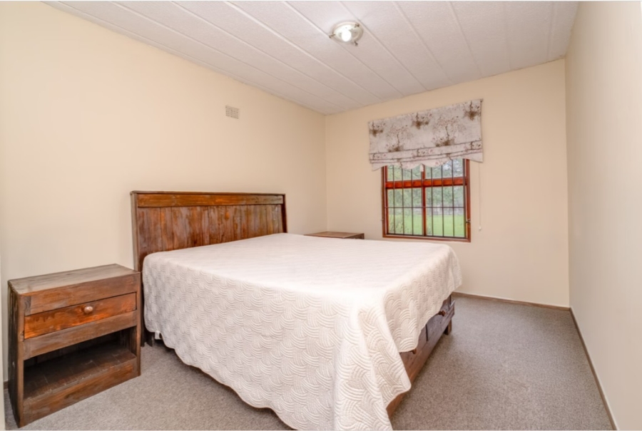 2 Bedroom Property for Sale in Robindale Gauteng