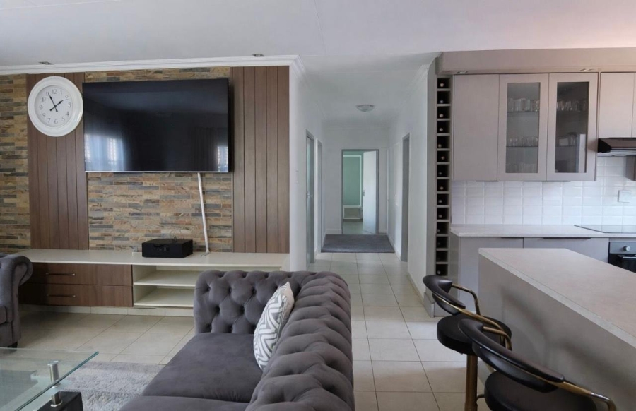 3 Bedroom Property for Sale in Magaliesberg Country Estate Gauteng