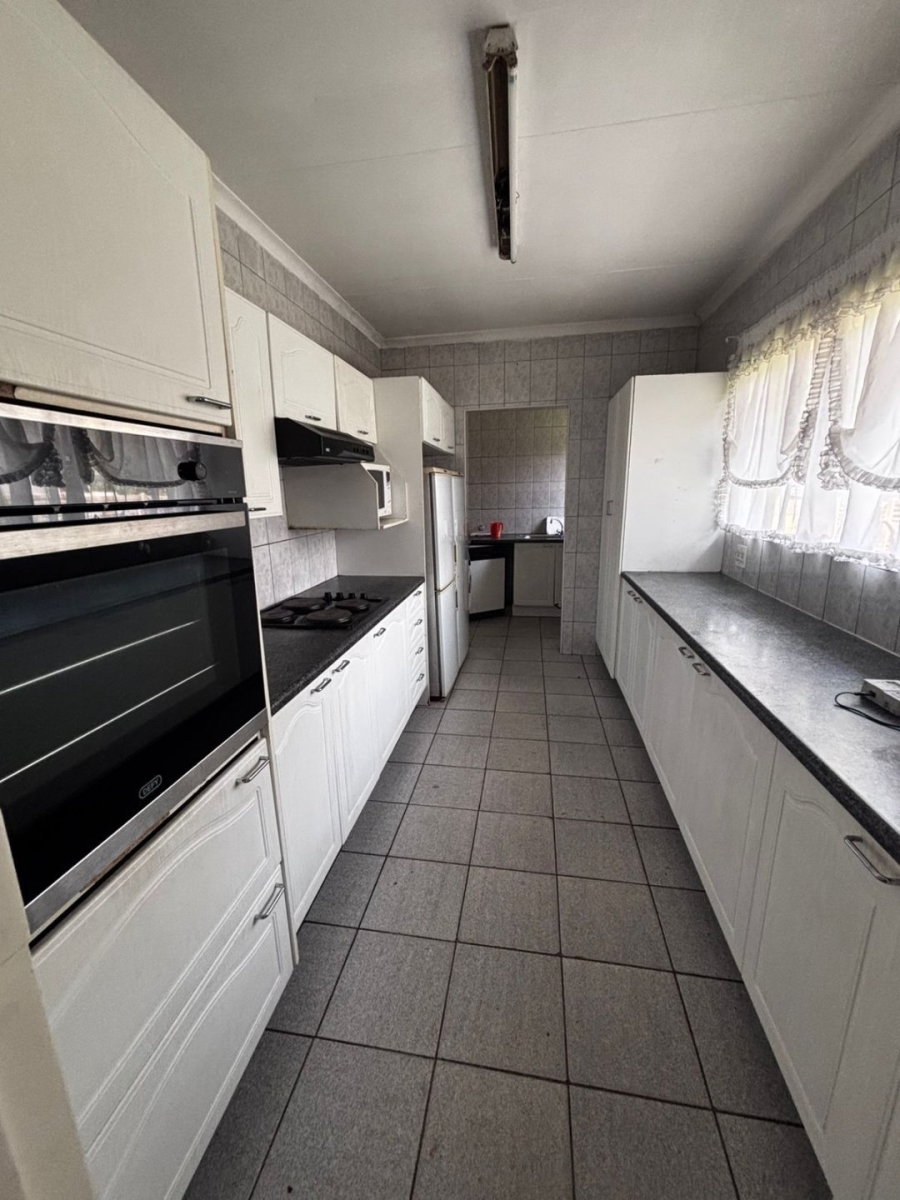 3 Bedroom Property for Sale in Sunward Park Gauteng