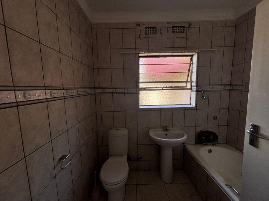 3 Bedroom Property for Sale in Sunward Park Gauteng