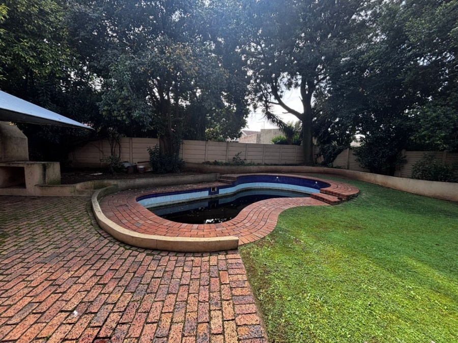 3 Bedroom Property for Sale in Sunward Park Gauteng