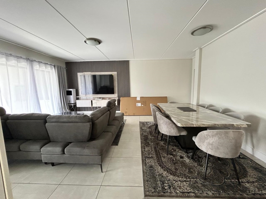 To Let 3 Bedroom Property for Rent in Waterfall Gauteng