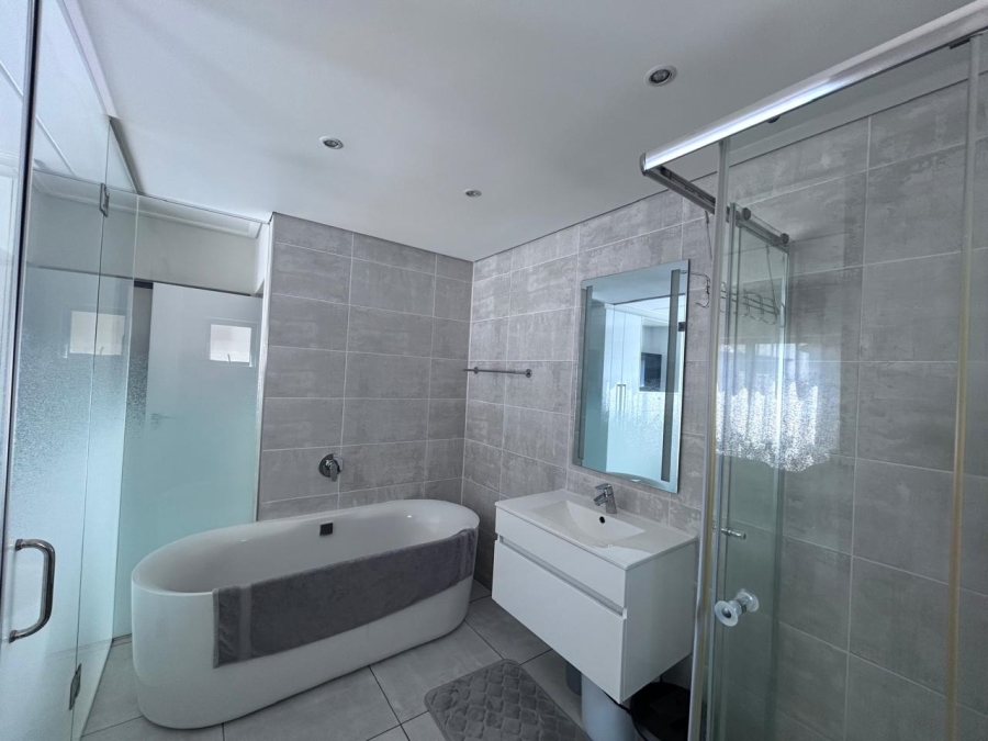 To Let 3 Bedroom Property for Rent in Waterfall Gauteng