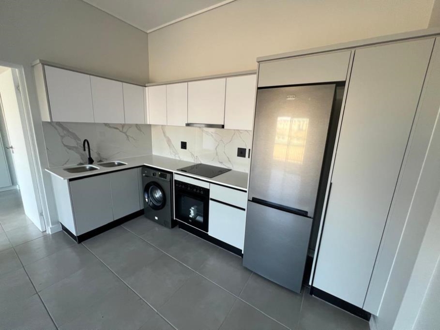 1 Bedroom Property for Sale in Waterfall Gauteng