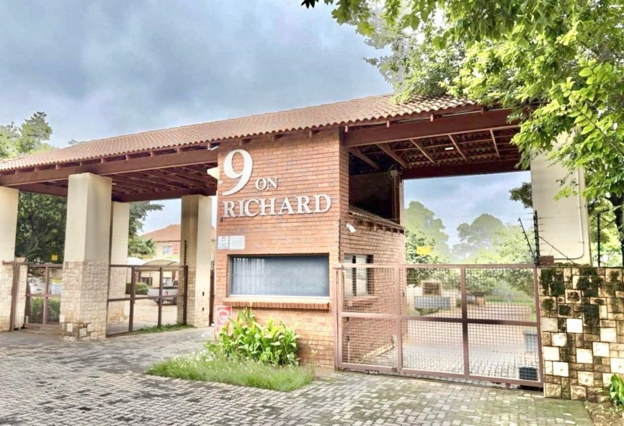 2 Bedroom Property for Sale in Fourways Gauteng