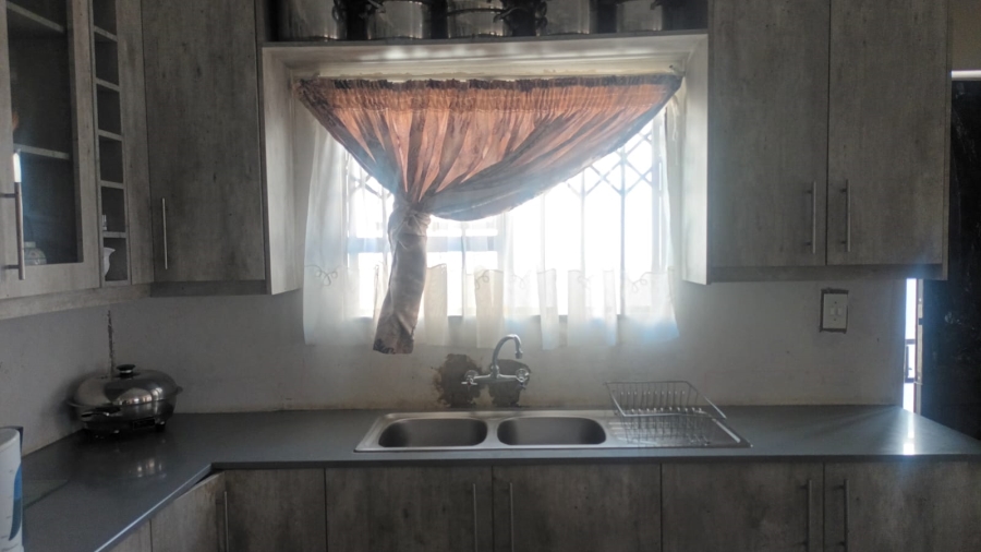 3 Bedroom Property for Sale in Vosloorus Gauteng