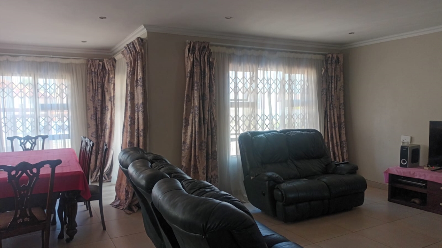 3 Bedroom Property for Sale in Vosloorus Gauteng