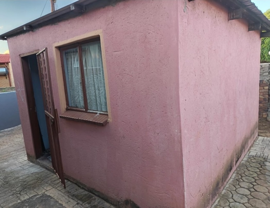 2 Bedroom Property for Sale in Soshanguve K Gauteng
