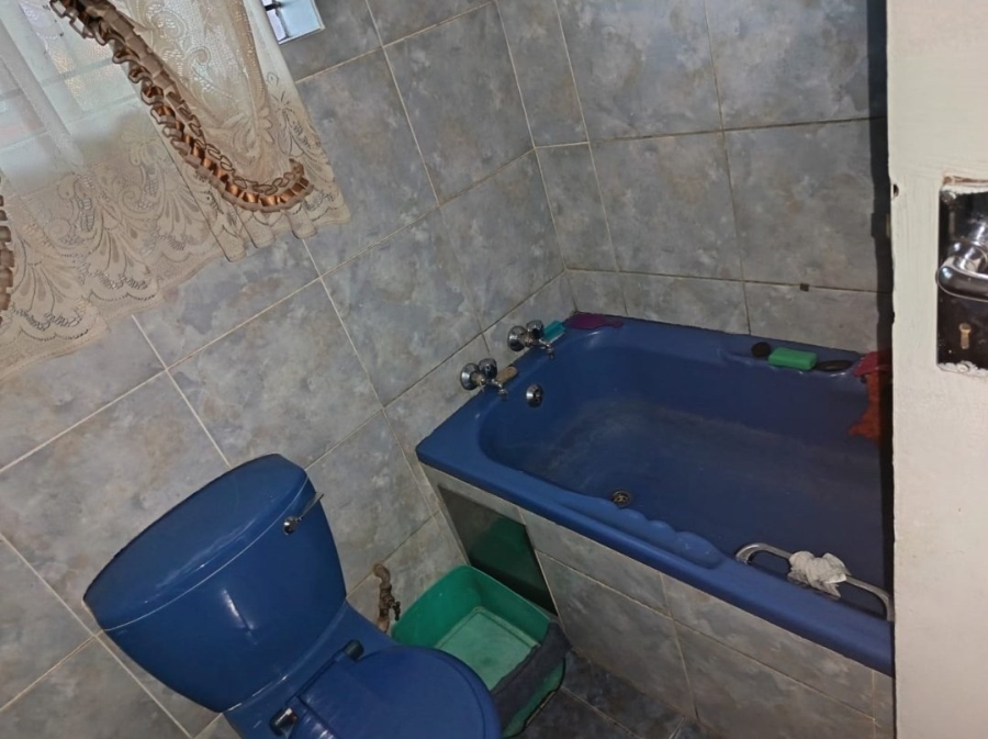 2 Bedroom Property for Sale in Soshanguve K Gauteng