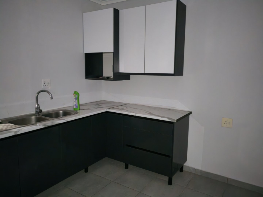 To Let  Bedroom Property for Rent in Primrose Gauteng