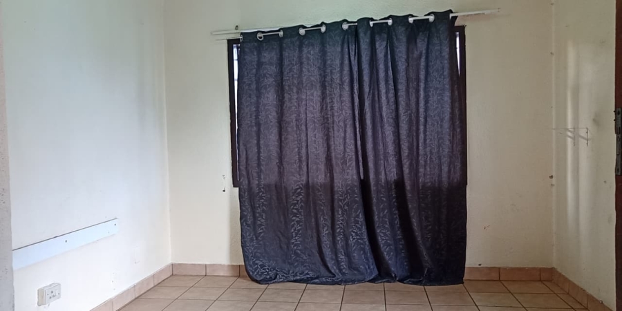 2 Bedroom Property for Sale in Elandspoort Gauteng