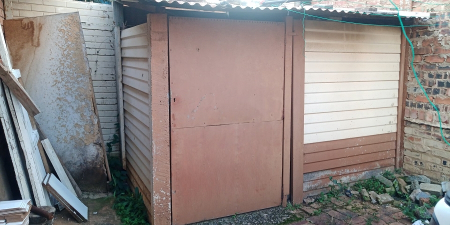 2 Bedroom Property for Sale in Elandspoort Gauteng