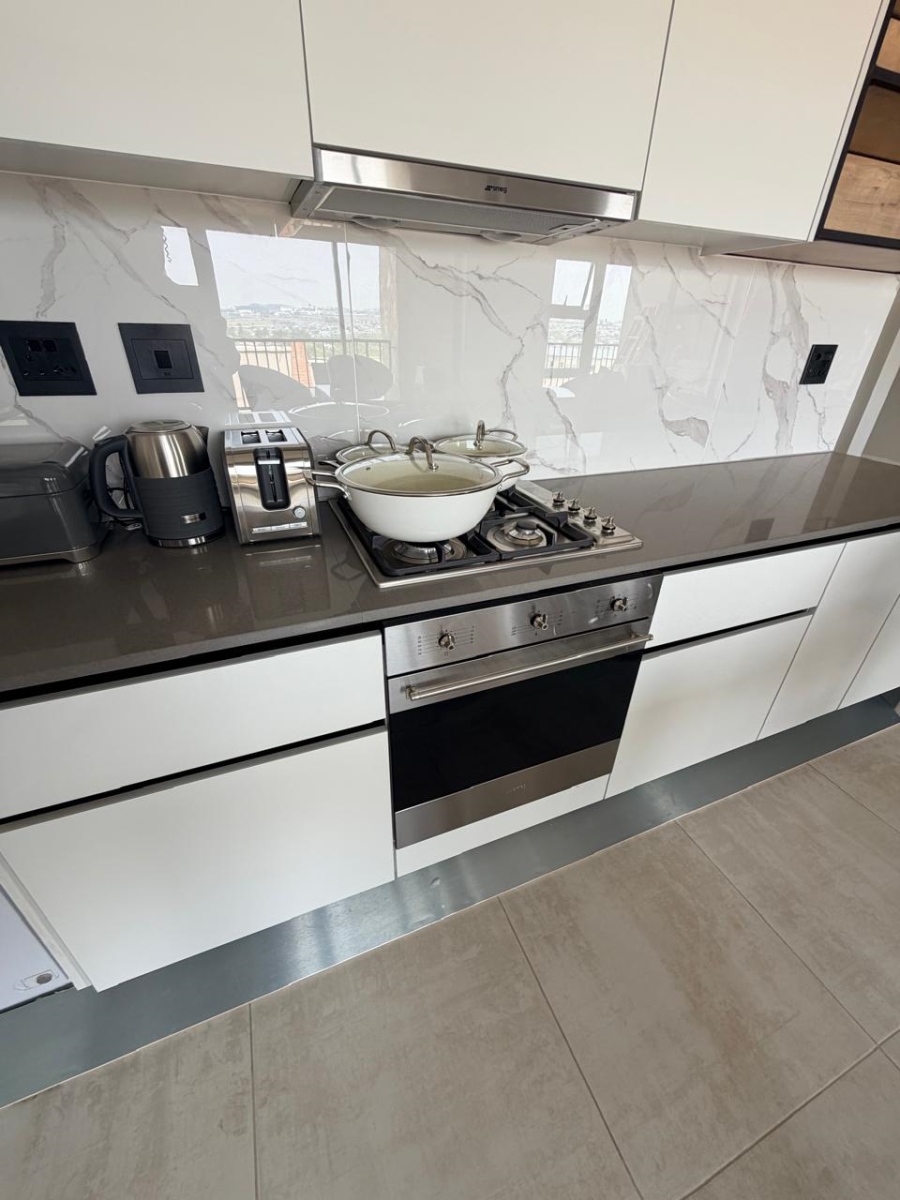 To Let 3 Bedroom Property for Rent in The Polofields Gauteng