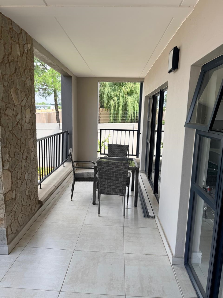 To Let 3 Bedroom Property for Rent in The Polofields Gauteng